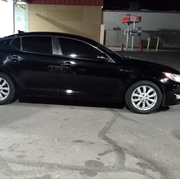 Meet your Posher Mindy - Picture 8 of 10